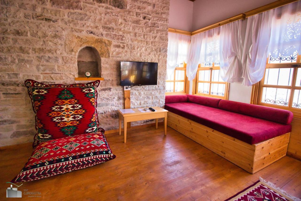 Argyropolis Boutique Hotel Gjirokastër Exteriör bild