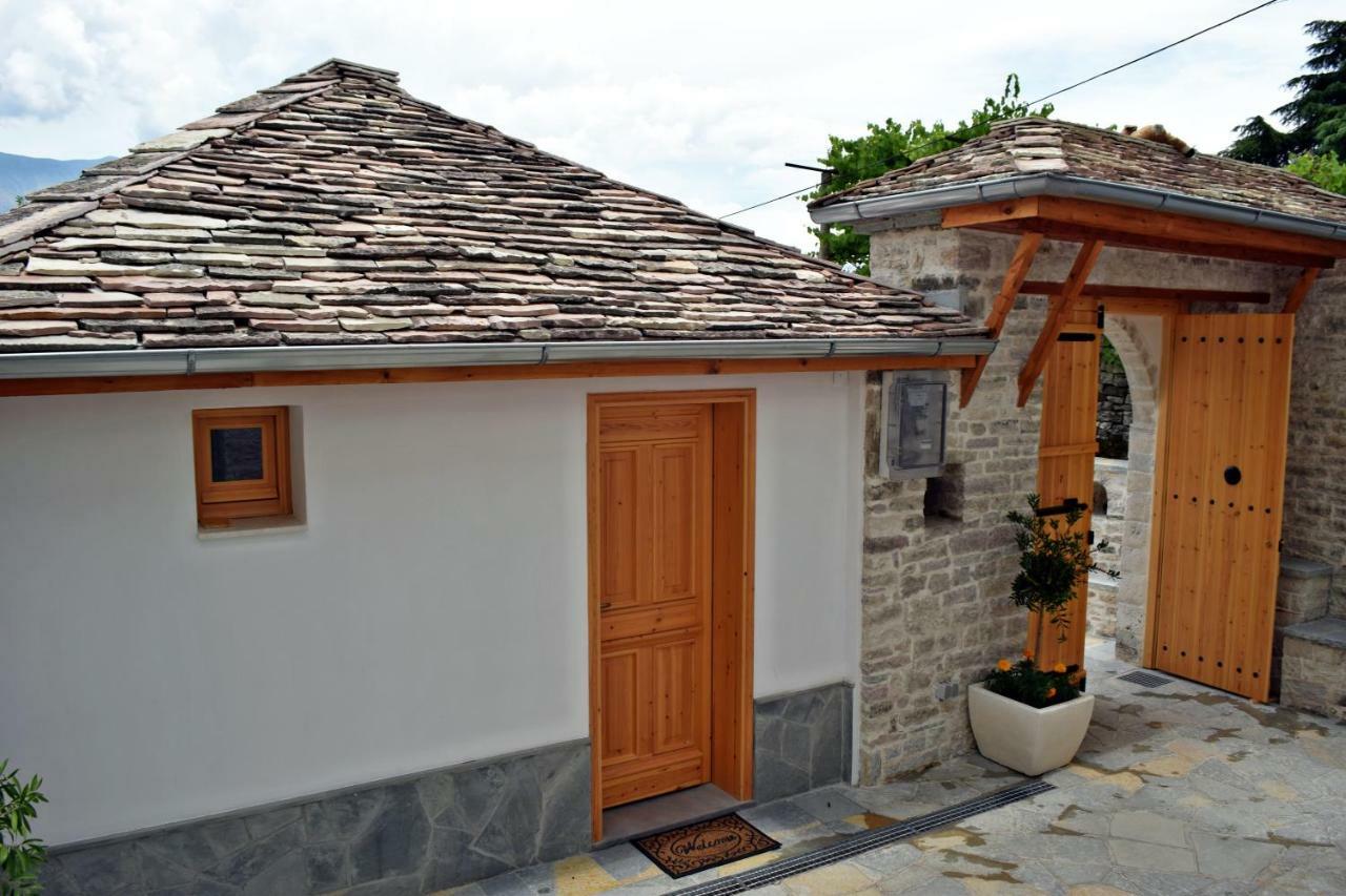 Argyropolis Boutique Hotel Gjirokastër Exteriör bild