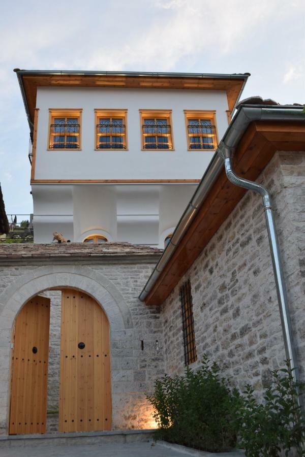 Argyropolis Boutique Hotel Gjirokastër Exteriör bild